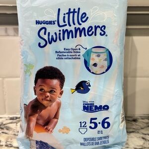 Huggies Little Swimmers Disposable Swim Pants - Nemo . Size 5-6 . 12 pack